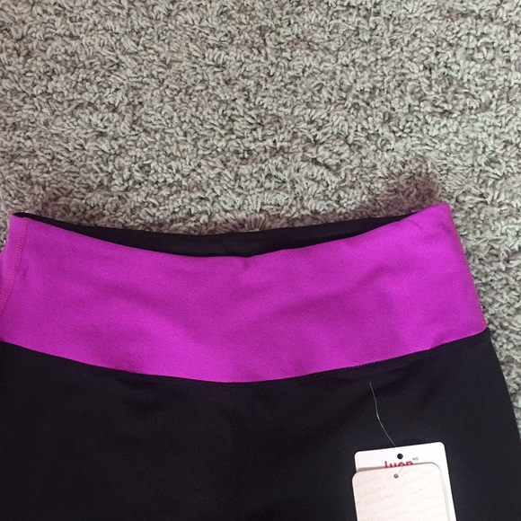 Lulu lemon leggings!! - Picture 7 of 7